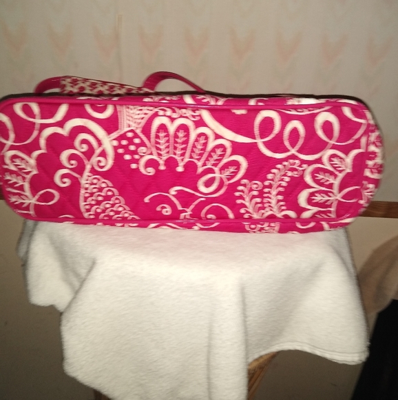 Vera Bradley Handbags - Vera Bradley tote